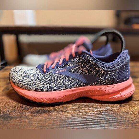 Brooks Launch 6‎ pink and blue Size 7.5 - Picture 12 of 13